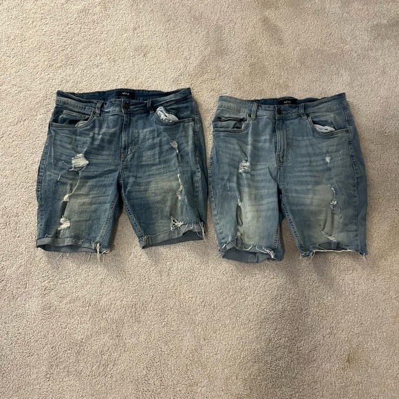 Two pairs of jean shorts - Picture 6 of 6